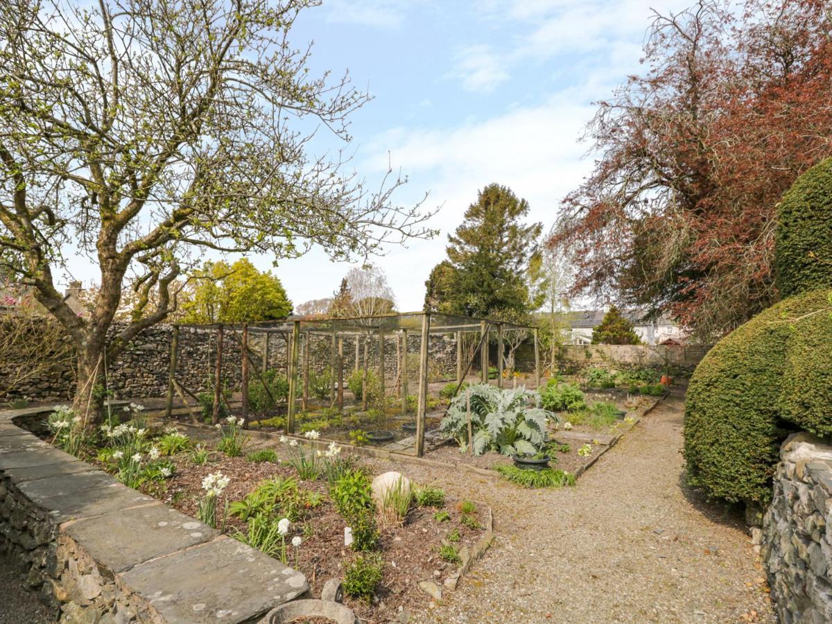 The White House Villa Grange-over-Sands Exterior photo